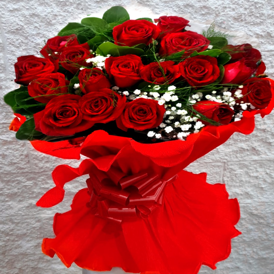 Envio y venta de flores ,rosas, plantas,arreglos florales ,regalos y desayunos a domicilio con delivery gratis en la Ciudad Autonoma de Buenos Aires y con costo de envo en localidades del Gran Buenos Aires asi como delivery de flores y plantas a travs de florerias asociadas en todas las provincias de la Argentina, Buenos Aires, la Pampa, Tucuman, La Rioja, Ro Negro, Entre Rios, Corrientes, Misiones, Neuquen, Chubut, Tierra del Fuego, Santa Cruz, San Luis, Mendoza, Cordoba, Jujuy, Formosa, Santiago del Estero, Salta, Chaco, Catamarca ,San Juan, y ademas realizamos el delivery de flores ,coronas,palmas , plantas y regalos a todas las ciudades de Argentina, Mar del Plata, Crdoba, Buenos Aires, con cargo en Santa Rosa, La Plata, Bella Vista, Neuquen, Pilar, Paran, Posadas, Resistencia, Cipolleti y mas de 300 ciudades y localidades en todo el territorio de nuestro pas, asi como tambien tenemos la posibilidad de enviar flores a casi todo el mundo en cuestion de horas